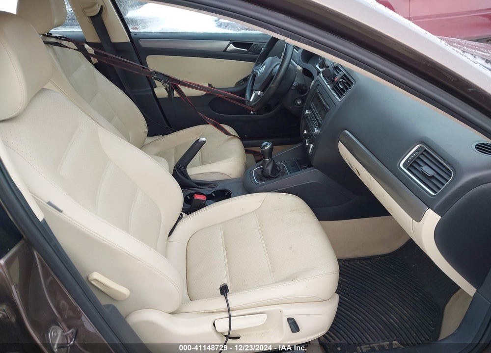 2013 VOLKSWAGEN JETTA 2.0L TDI VIN: 3VW3L7AJ3DM286771