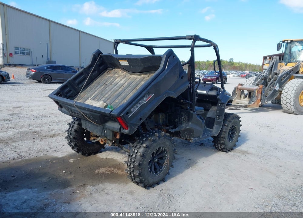 2020 HONDA SXS1000 M3 VIN: 1HFVE04B0L4400968