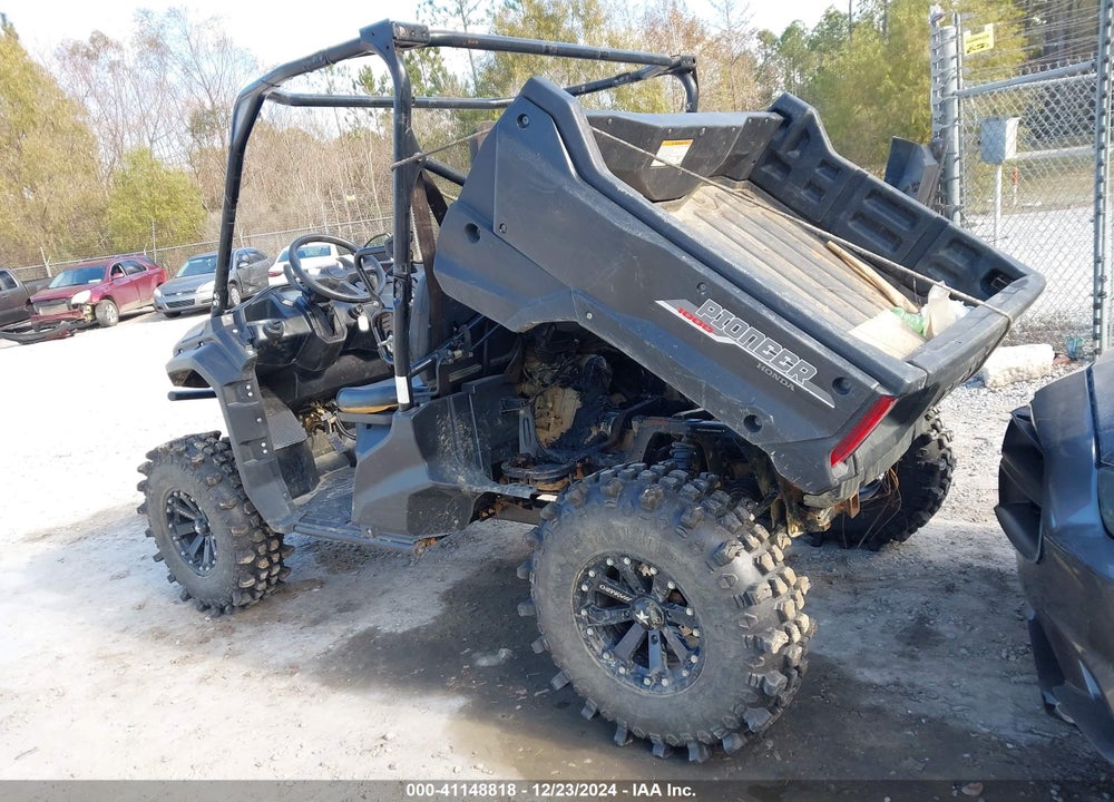 2020 HONDA SXS1000 M3 VIN: 1HFVE04B0L4400968