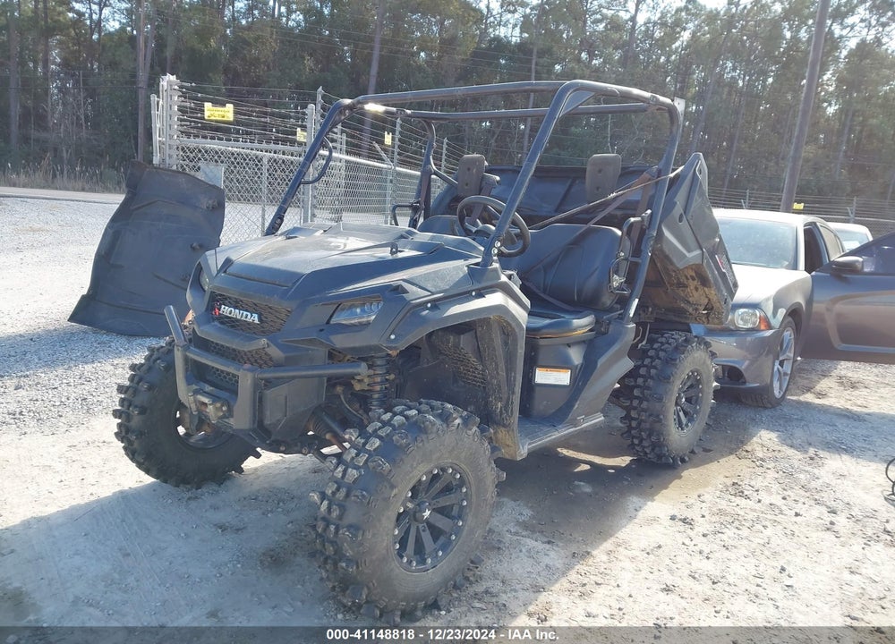 2020 HONDA SXS1000 M3 VIN: 1HFVE04B0L4400968