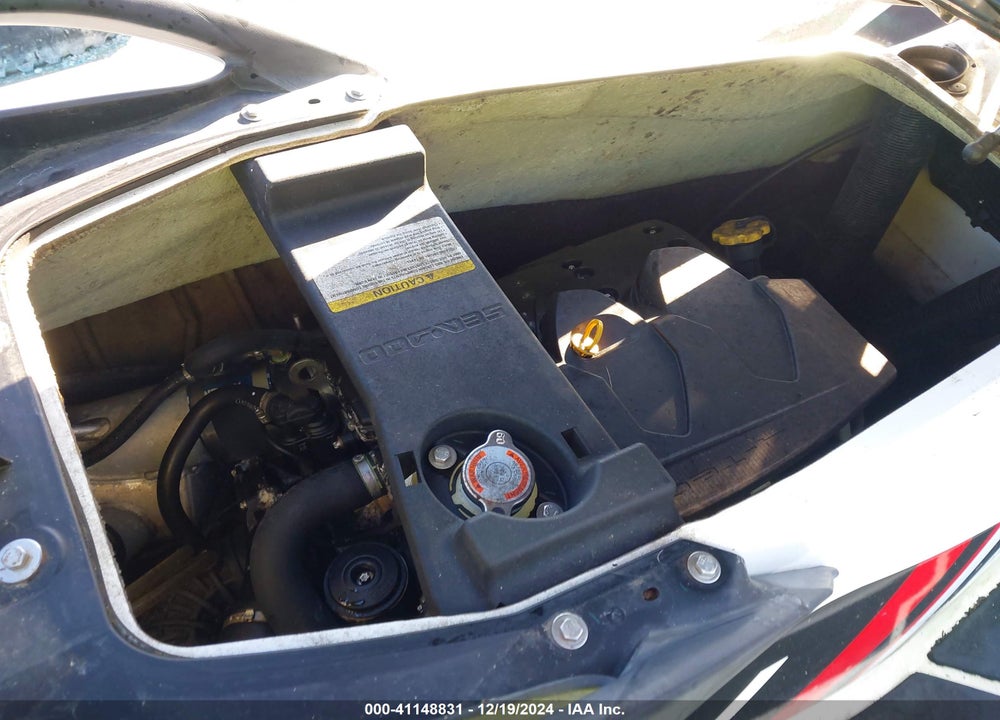 2012 SEADOO WAKE PRO 215 VIN: YDV17158C212