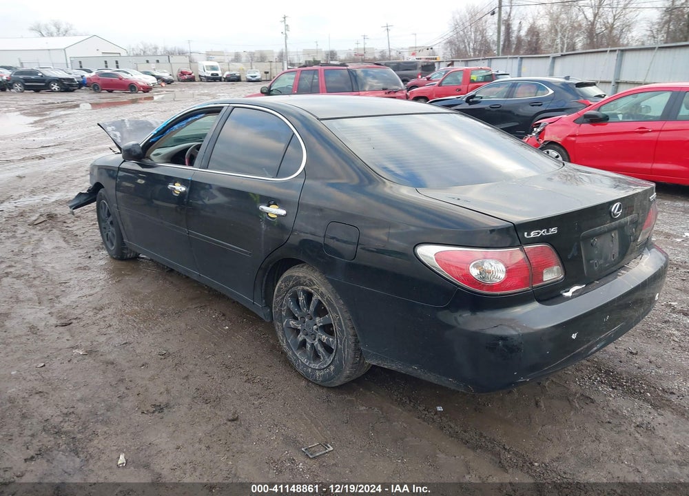 2002 LEXUS ES 300 VIN: JTHBF30G620080394