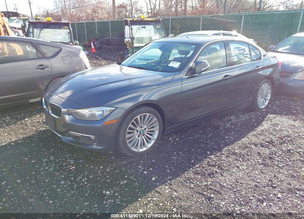 2013 BMW 328 VIN: WBA3B3G58DNR80111