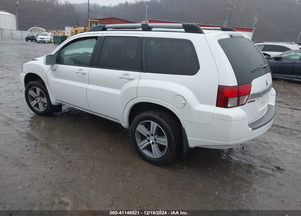 2011 MITSUBISHI ENDEAVOR SE VIN: 4A4JN3AS4BE015686