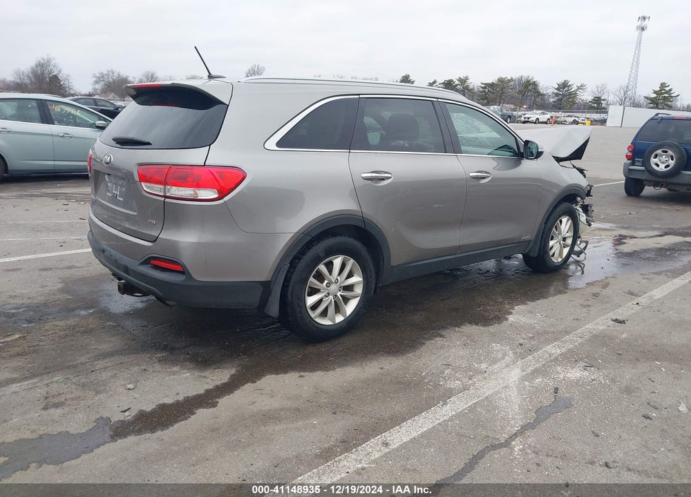 2017 KIA SORENTO 2.4L LX VIN: 5XYPGDA39HG287760