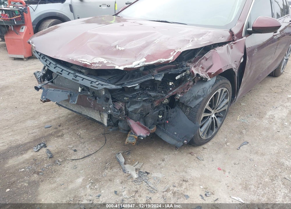 2018 BUICK REGAL SPORTBACK ESSENCE VIN: W04GR6SX0J1054289