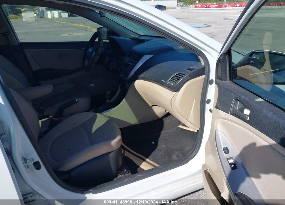 2017 HYUNDAI ACCENT SE VIN: KMHCT4AE8HU374894