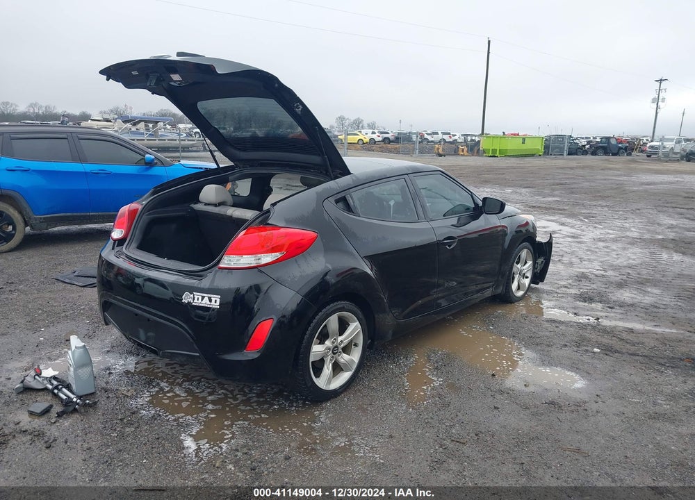 2014 HYUNDAI VELOSTER VIN: KMHTC6AD8EU211077