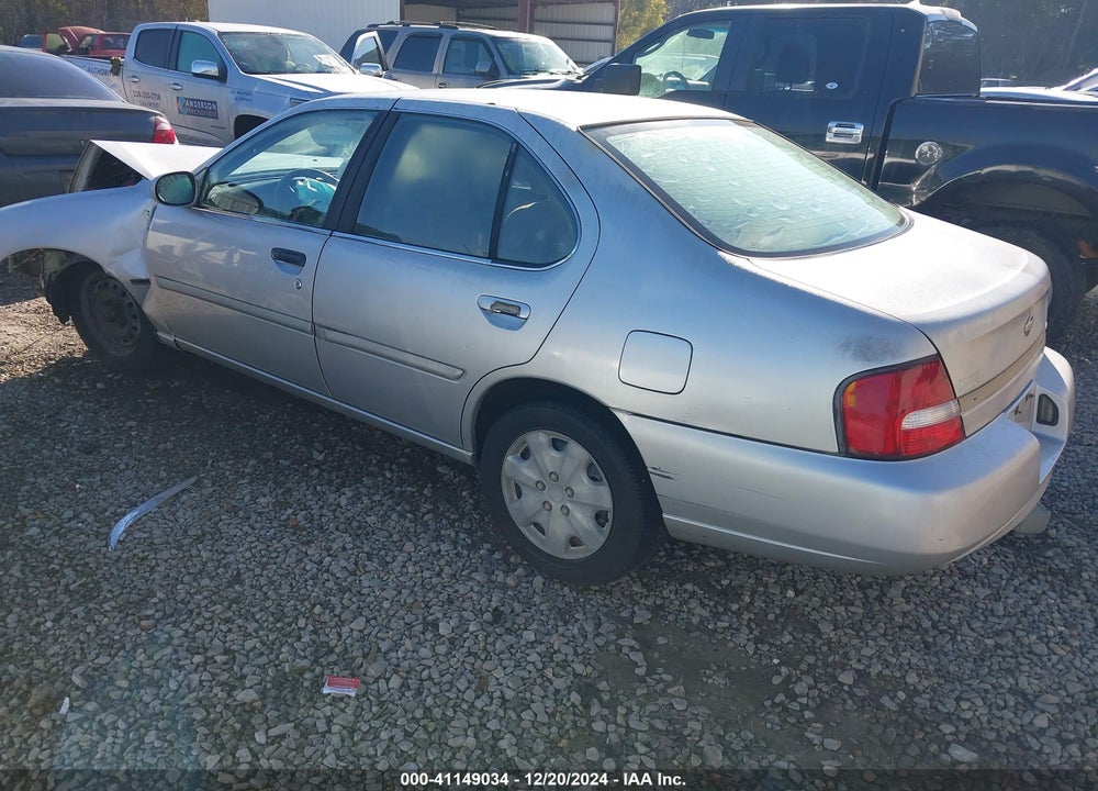 2001 NISSAN ALTIMA GXE VIN: 1N4DL01D41C209547