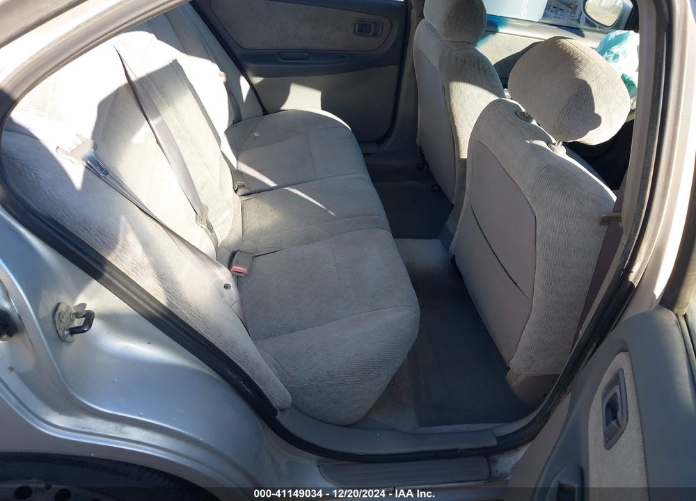 2001 NISSAN ALTIMA GXE VIN: 1N4DL01D41C209547