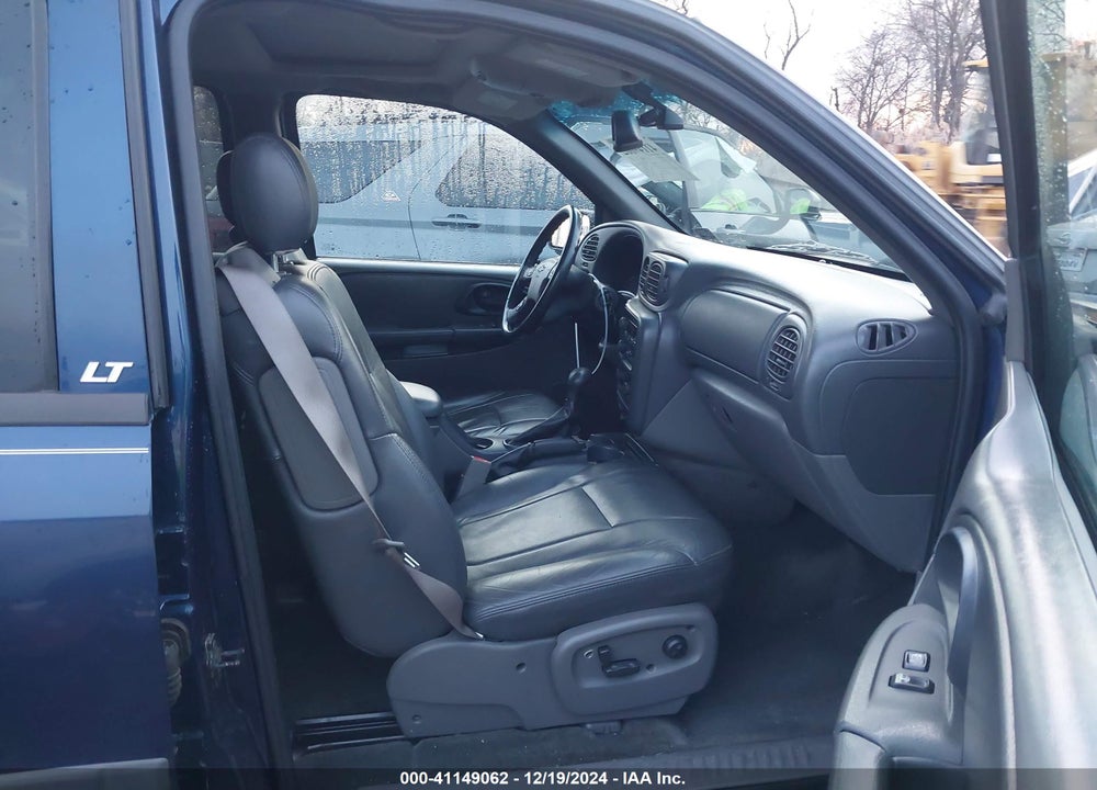 2002 CHEVROLET TRAILBLAZER LT VIN: 1GNDT13S022209538