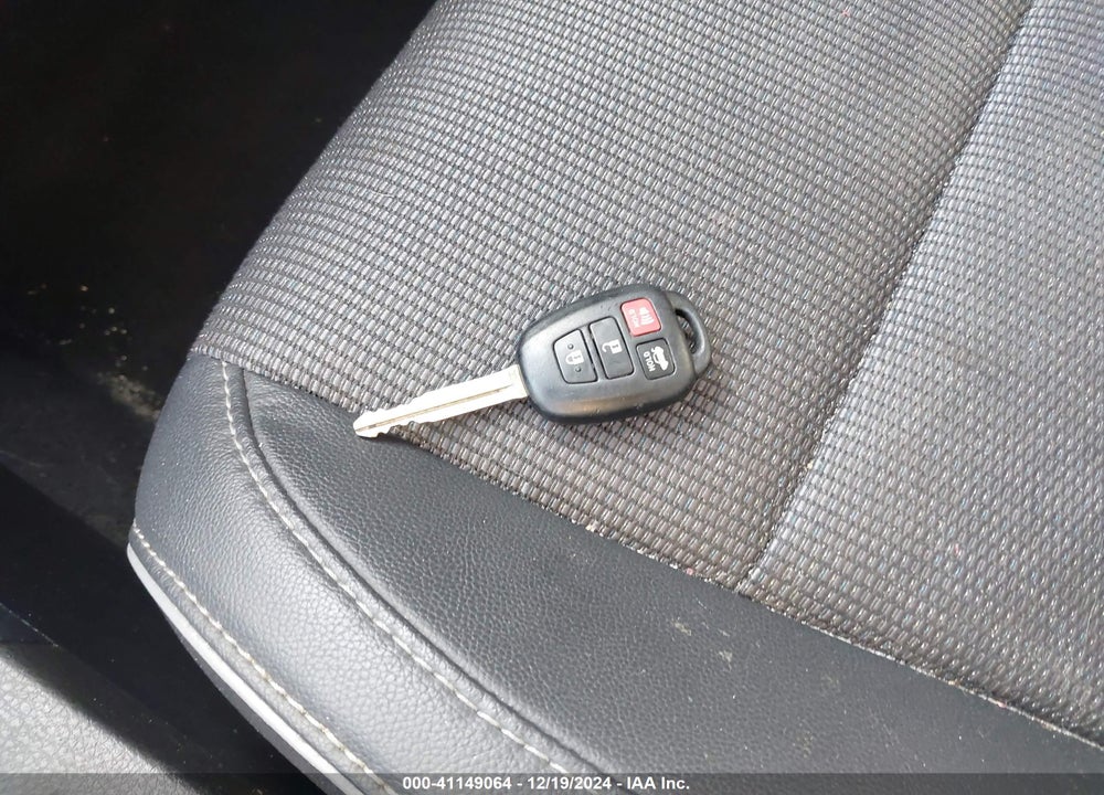 2014 TOYOTA COROLLA S PLUS VIN: 2T1BURHE9EC056274