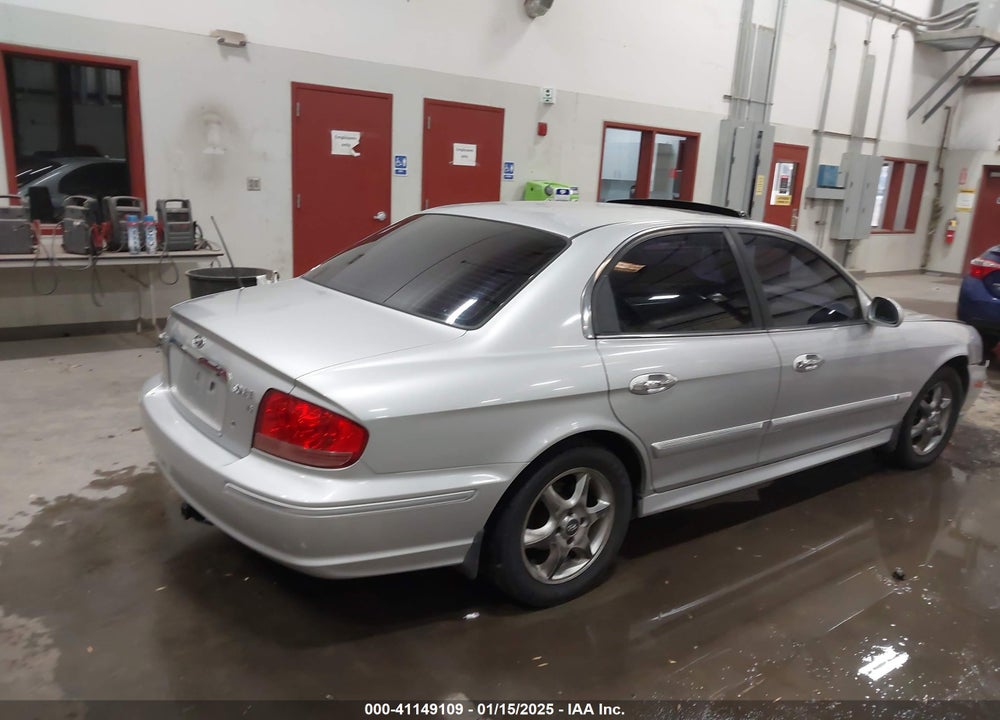 2003 HYUNDAI SONATA GLS/LX VIN: KMHWF35H43A899433