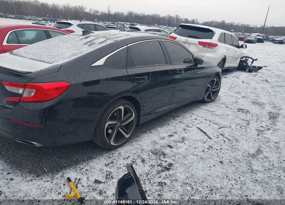 2018 HONDA ACCORD VIN: 1HGCV1F32JA036484