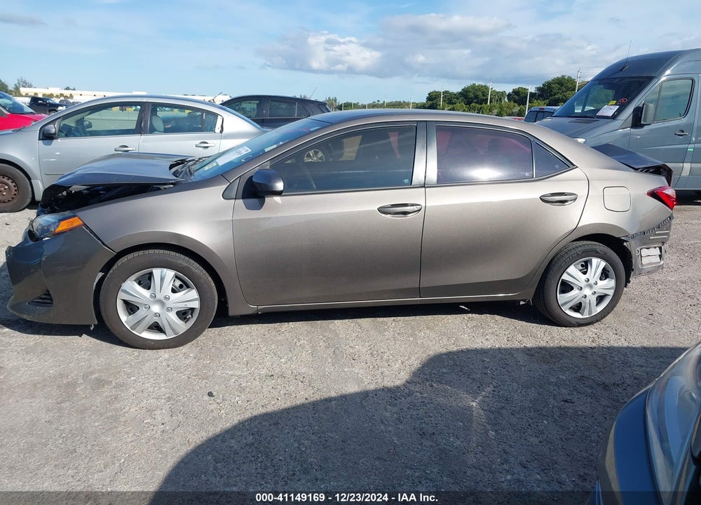2017 TOYOTA COROLLA VIN: 5YFBURHE9HP689524