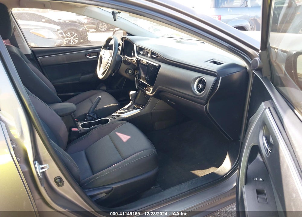 2017 TOYOTA COROLLA VIN: 5YFBURHE9HP689524