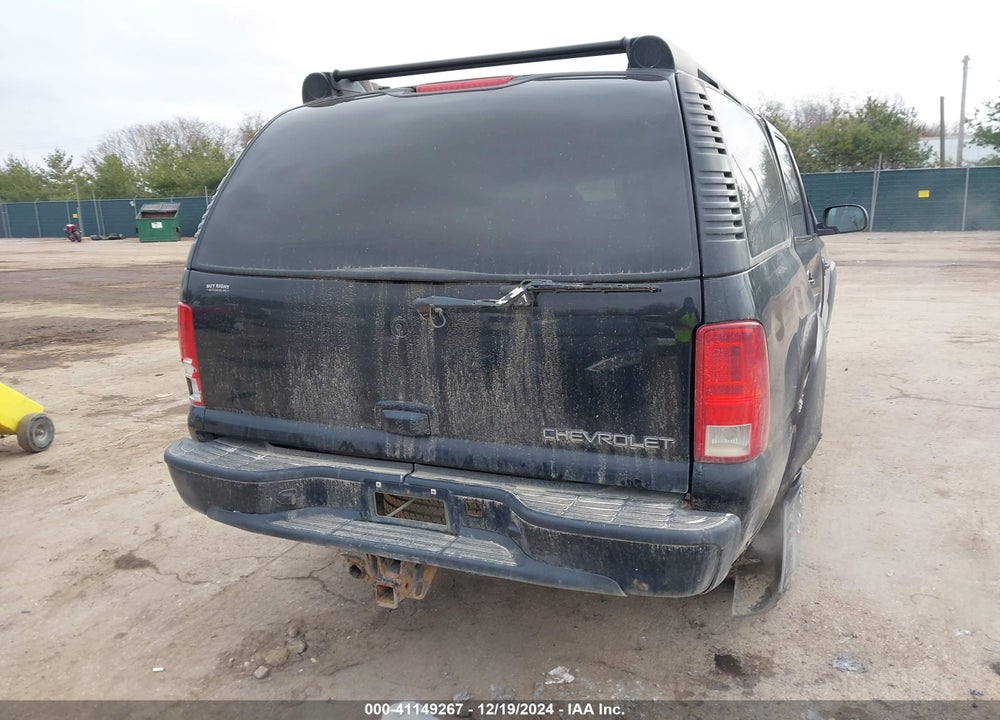 2004 CHEVROLET SUBURBAN 1500 Z71 VIN: 3GNFK16T24G125036