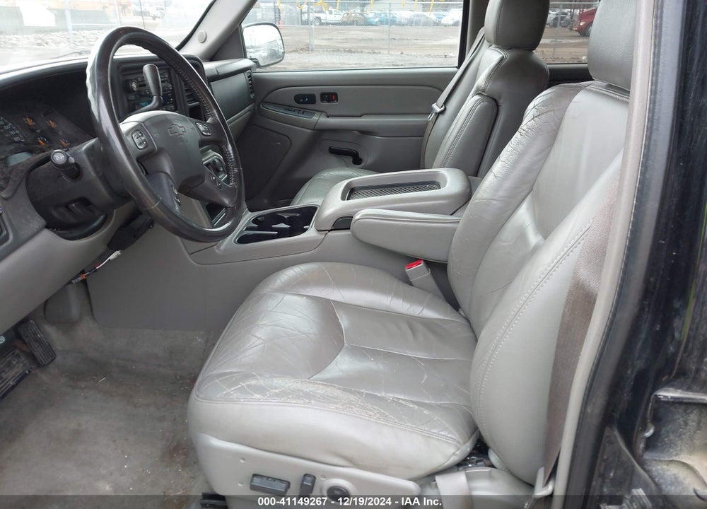 2004 CHEVROLET SUBURBAN 1500 Z71 VIN: 3GNFK16T24G125036
