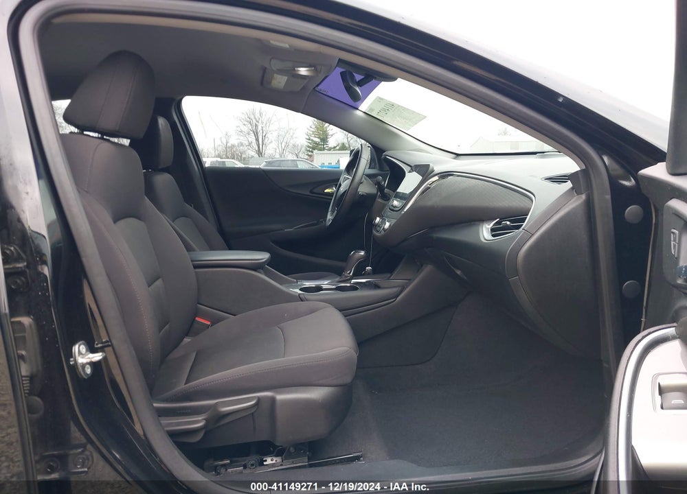 2017 CHEVROLET MALIBU 1LT VIN: 1G1ZE5ST1HF252595