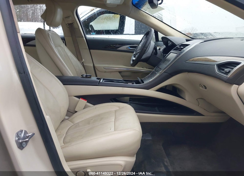 2015 LINCOLN MKZ HYBRID VIN: 3LN6L2LU0FR626891