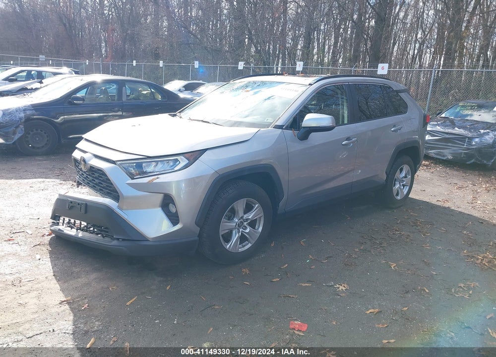 2019 TOYOTA RAV4 XLE VIN: JTMW1RFV1KJ006188