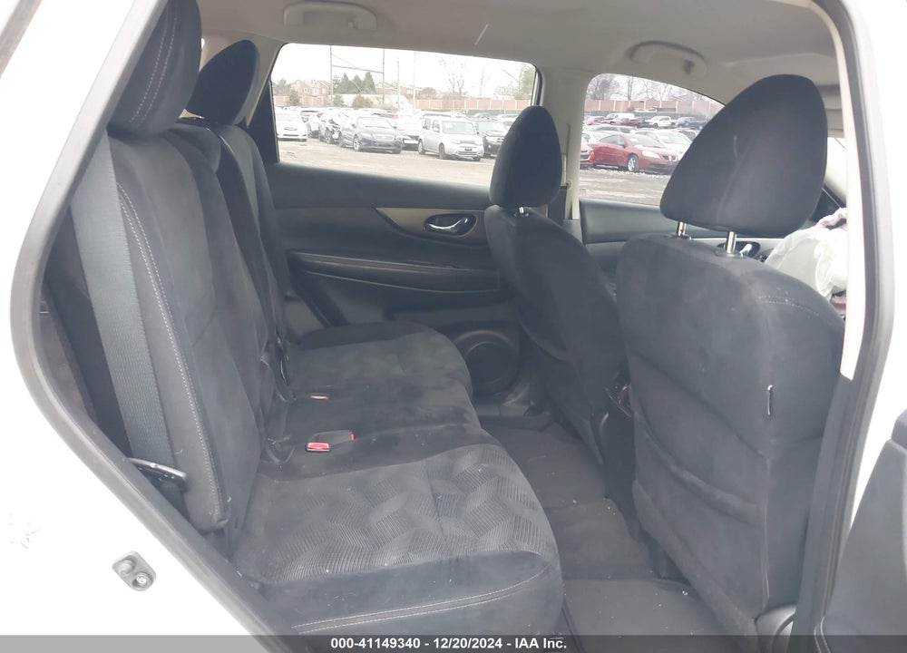 2015 NISSAN ROGUE SV VIN: 5N1AT2MT9FC754108