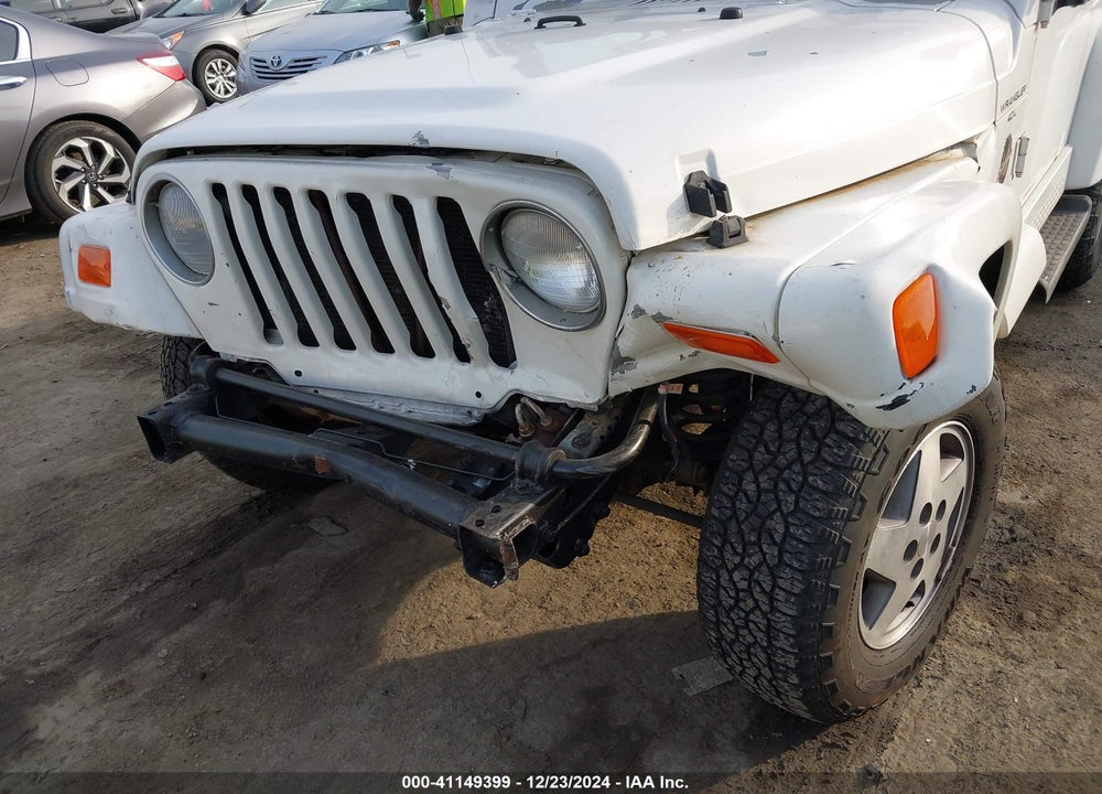 2000 JEEP WRANGLER SAHARA VIN: 1J4FA59S8YP762465