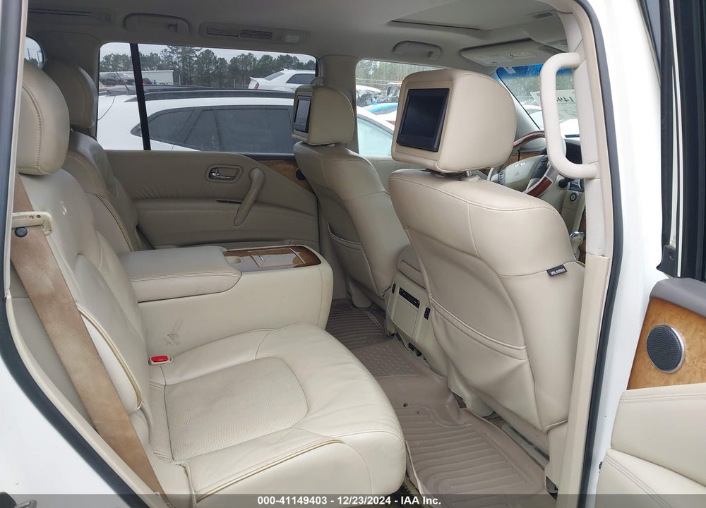 2014 INFINITI QX80 VIN: JN8AZ2NF3E9551193