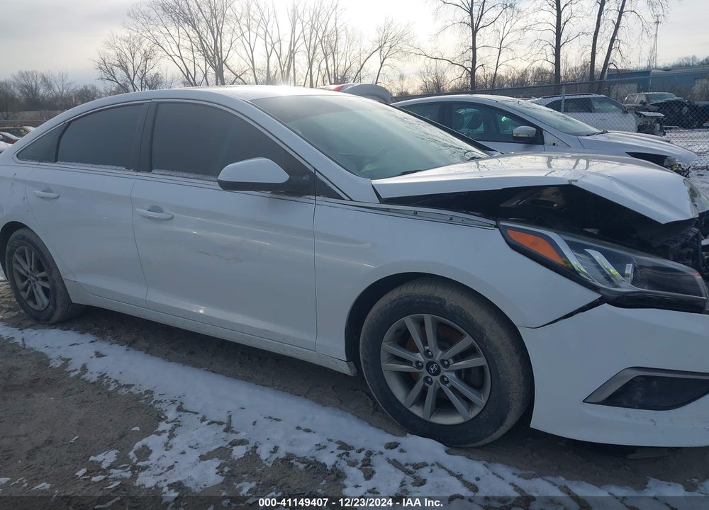 2017 HYUNDAI SONATA VIN: 5NPE24AF6HH447134