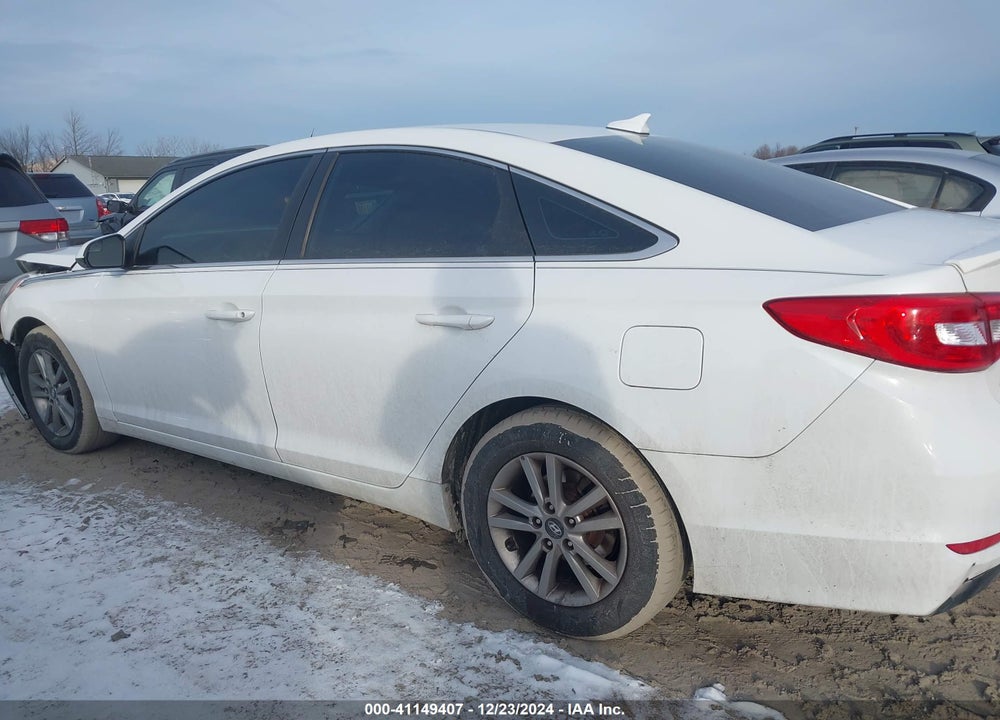 2017 HYUNDAI SONATA VIN: 5NPE24AF6HH447134