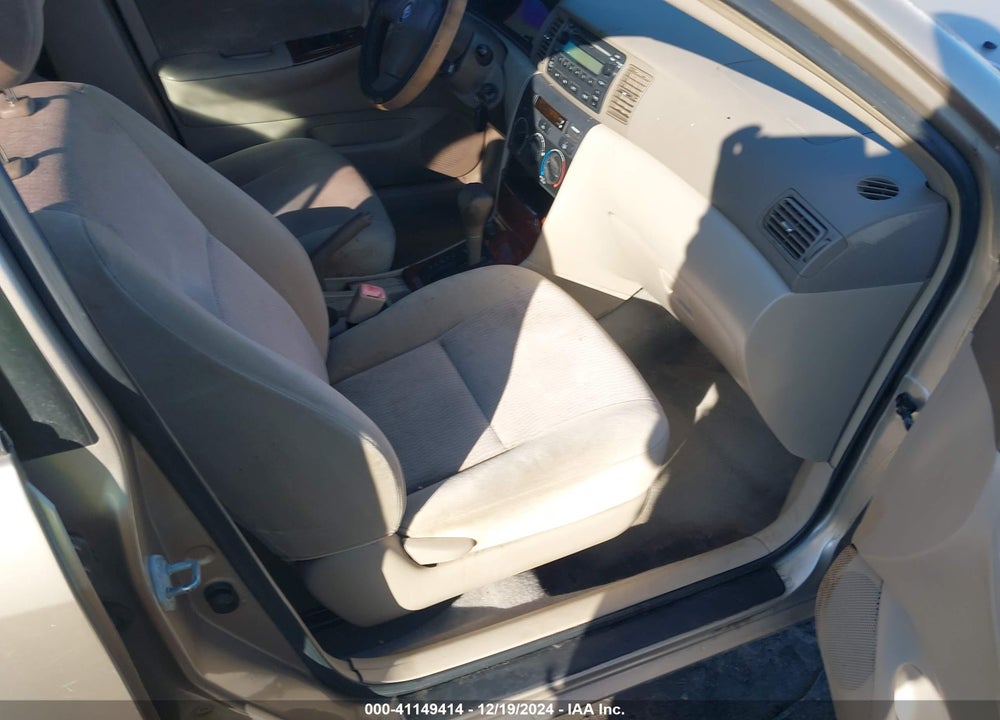 2006 TOYOTA COROLLA LE VIN: 1NXBR32E56Z620462