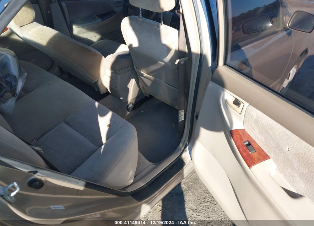 2006 TOYOTA COROLLA LE VIN: 1NXBR32E56Z620462