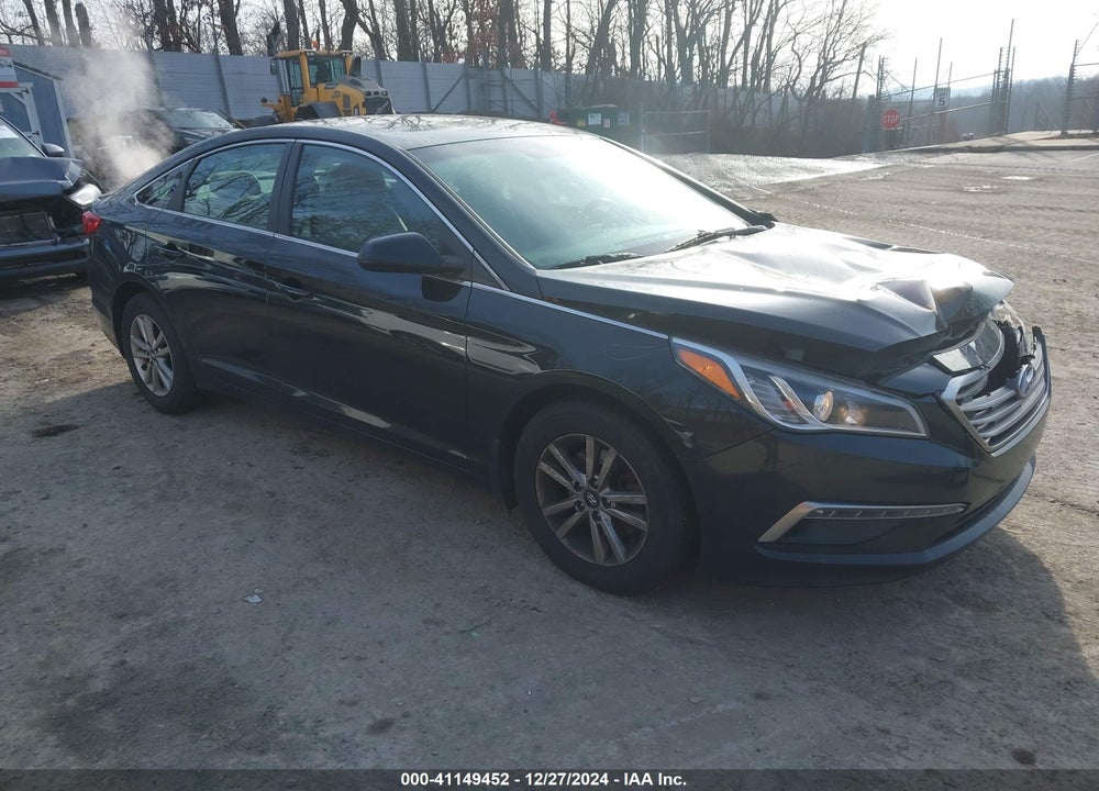 2015 HYUNDAI SONATA SE VIN: 5NPE24AF1FH178148