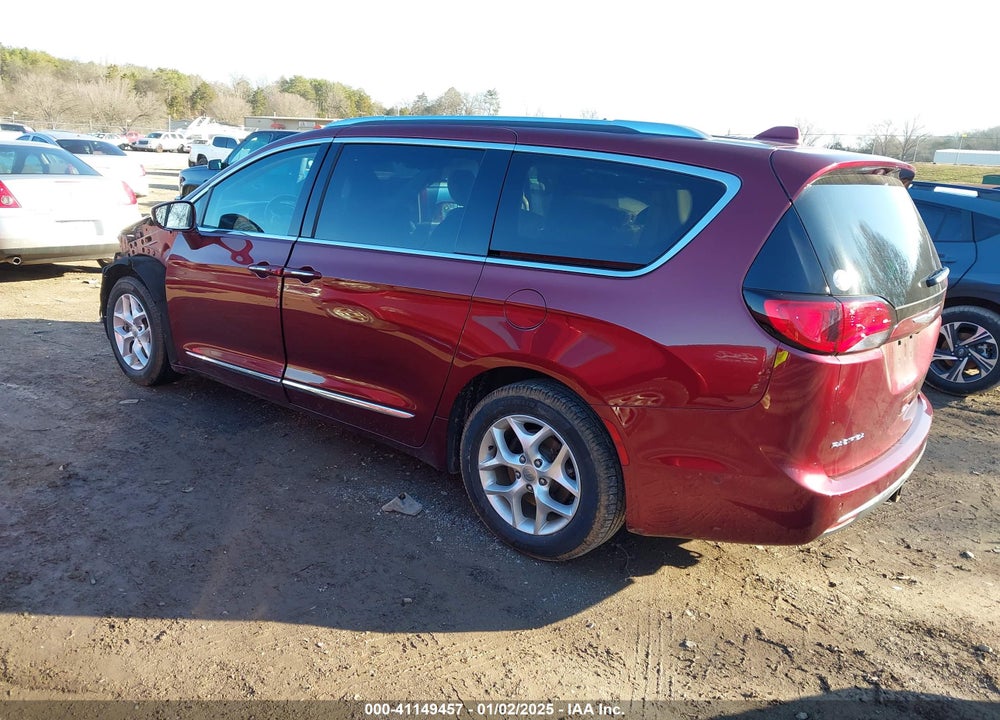 2017 CHRYSLER PACIFICA TOURING L PLUS VIN: 2C4RC1EG8HR570713