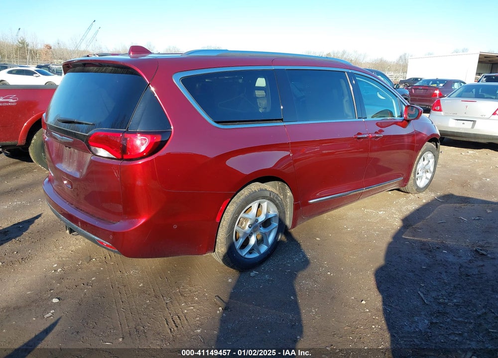 2017 CHRYSLER PACIFICA TOURING L PLUS VIN: 2C4RC1EG8HR570713