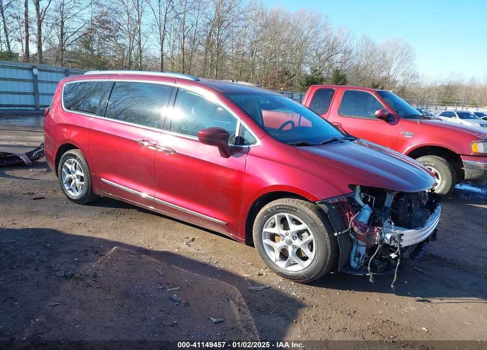 2017 CHRYSLER PACIFICA TOURING L PLUS VIN: 2C4RC1EG8HR570713