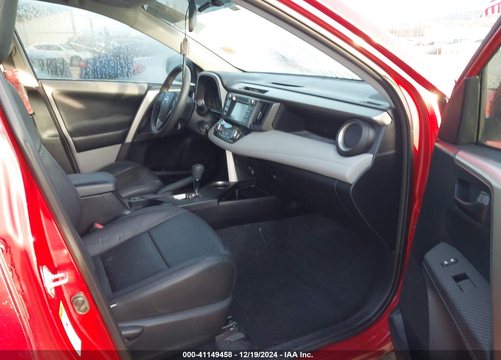 2013 TOYOTA RAV4 XLE VIN: 2T3WFREV9DW045277