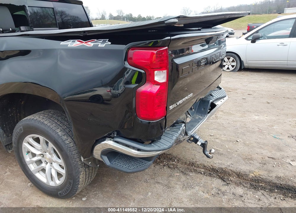 2019 CHEVROLET SILVERADO 1500 LT VIN: 1GCUYDED4KZ215621