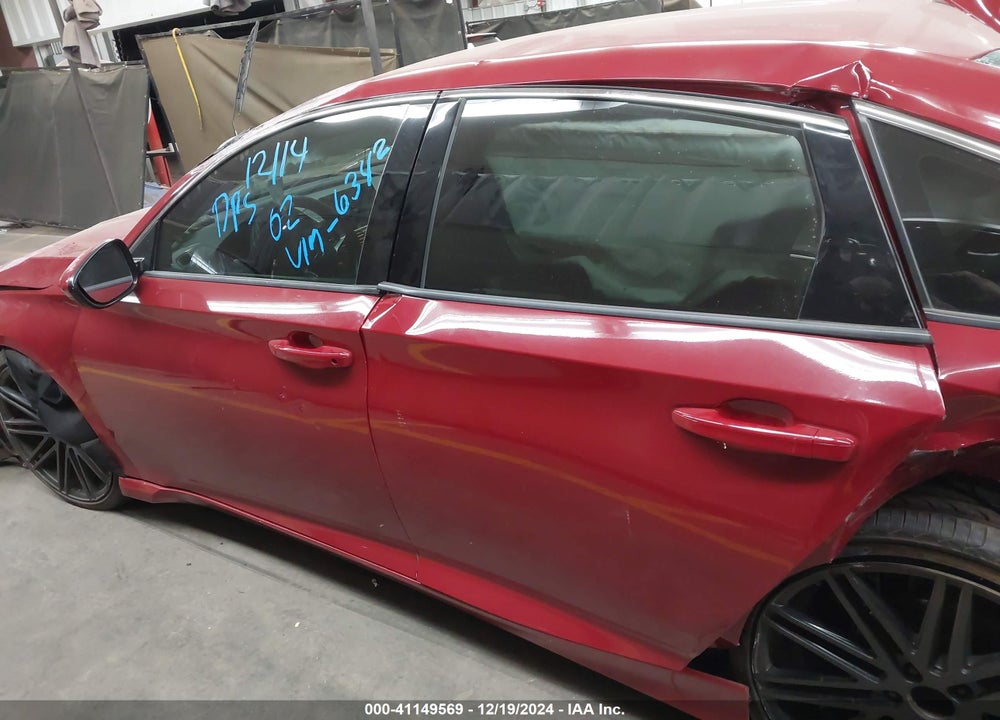 2019 HONDA ACCORD VIN: 1HGCV1F3XKA156342