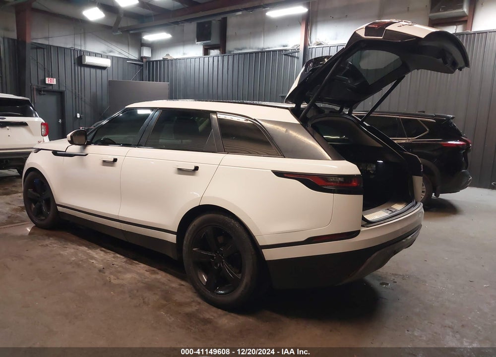 2018 LAND ROVER RANGE ROVER VELAR P380 S VIN: SALYB2RVXJA712494