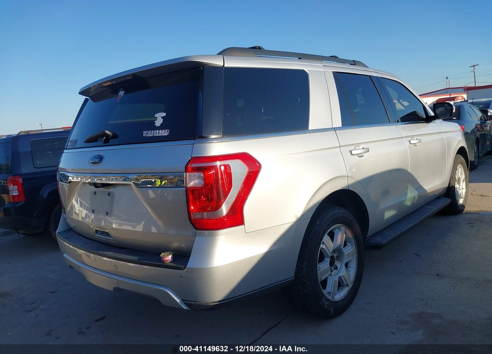 2018 FORD EXPEDITION XLT VIN: 1FMJU1HT7JEA27919