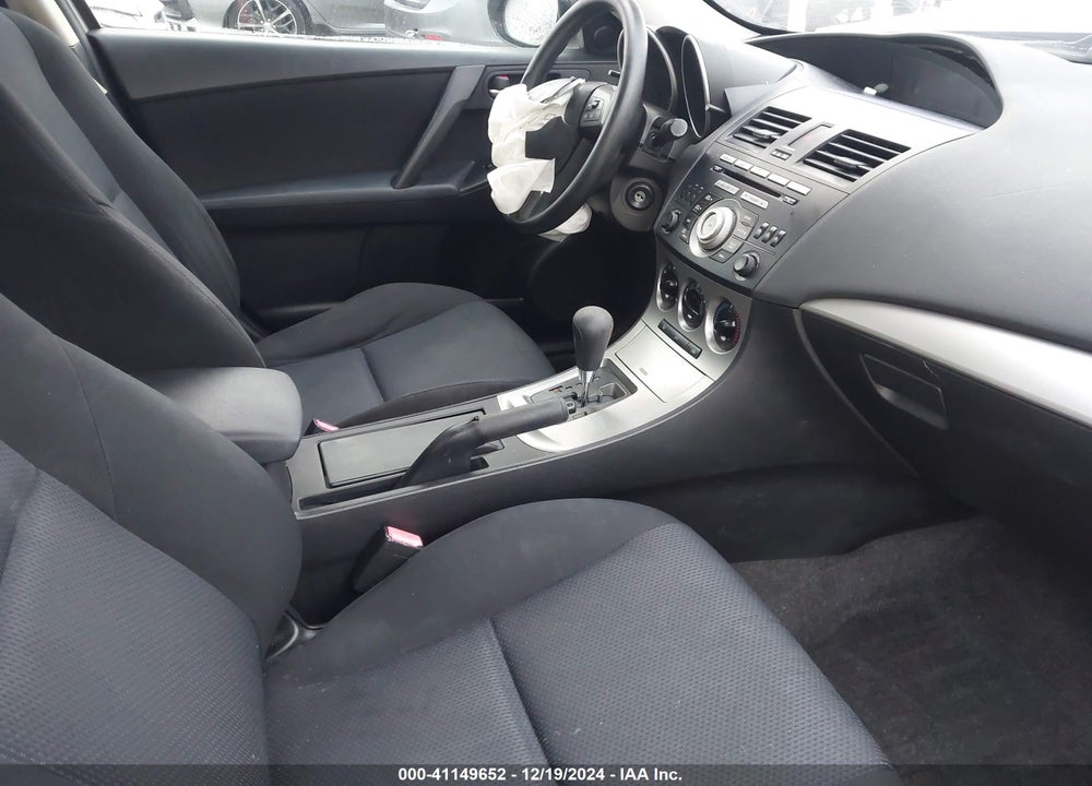2011 MAZDA MAZDA3 VIN: JM1BL1VF9B1363574