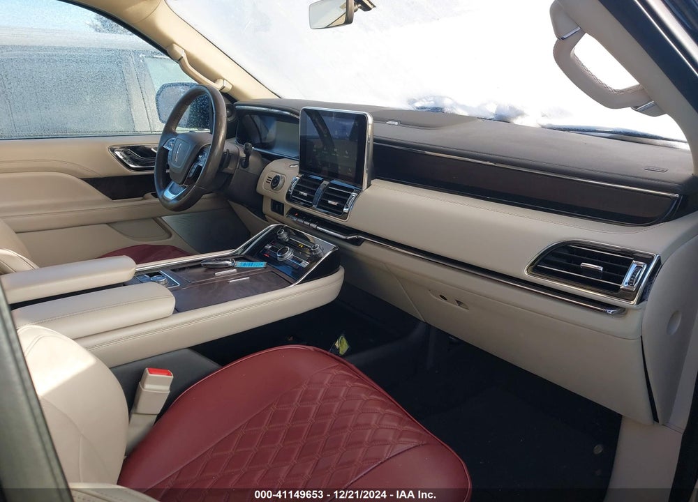 2018 LINCOLN NAVIGATOR RESERVE VIN: 5LMJJ2LT4JEL19126