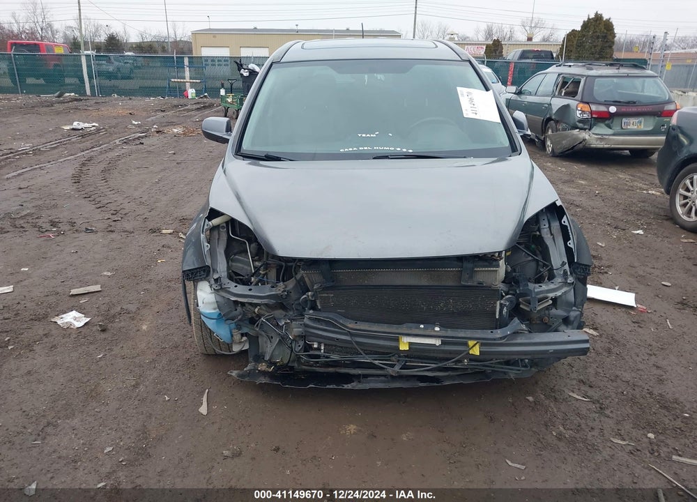 2011 HONDA CR-V EX-L VIN: JHLRE4H70BC026104