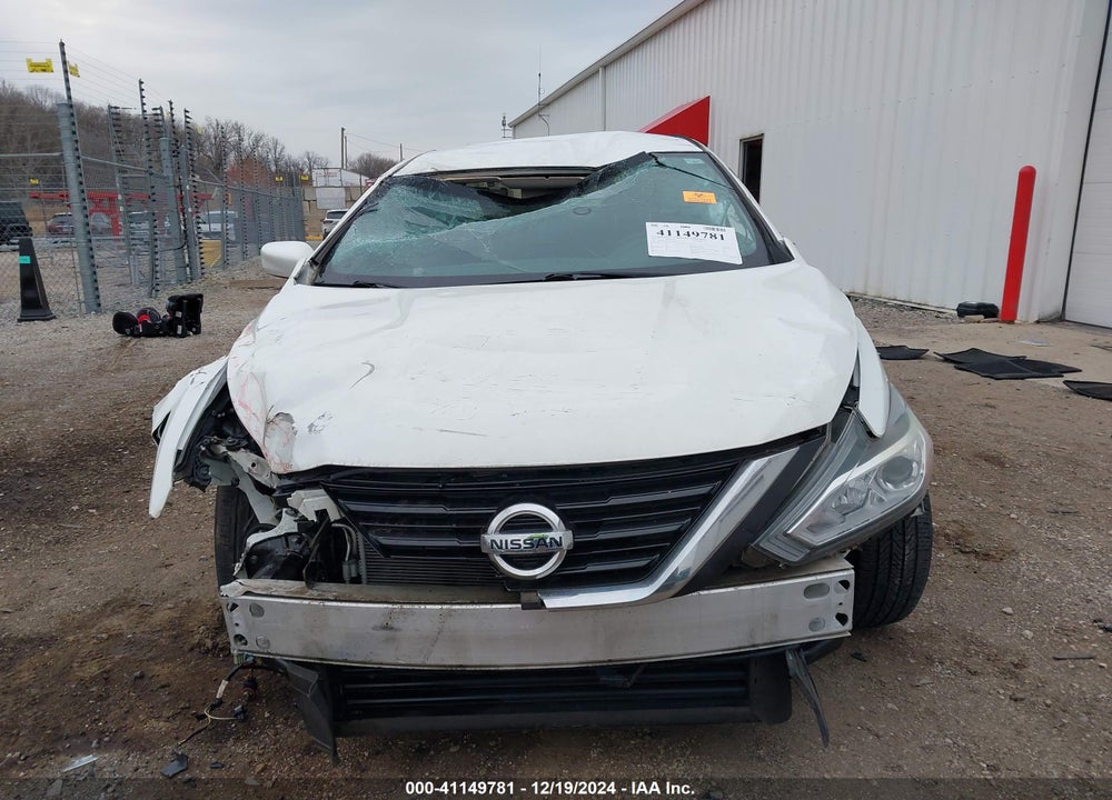 2017 NISSAN ALTIMA VIN: 1N4AL3AP4HN359056