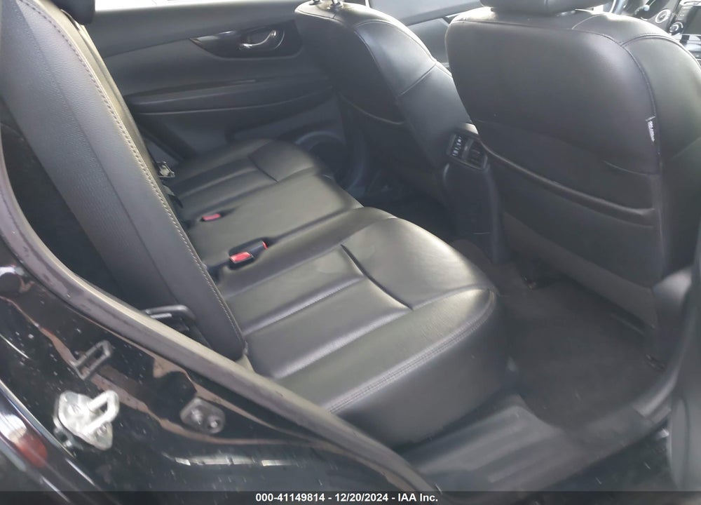 2019 NISSAN ROGUE VIN: 5N1AT2MT0KC789324