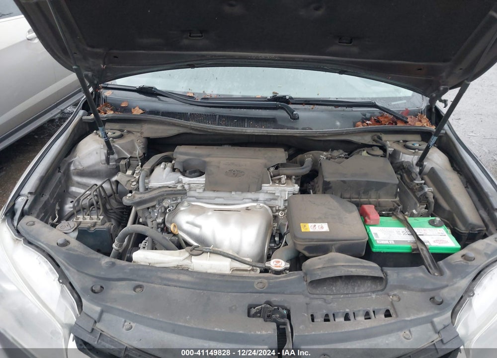 2017 TOYOTA CAMRY SE VIN: 4T1BF1FK4HU652786