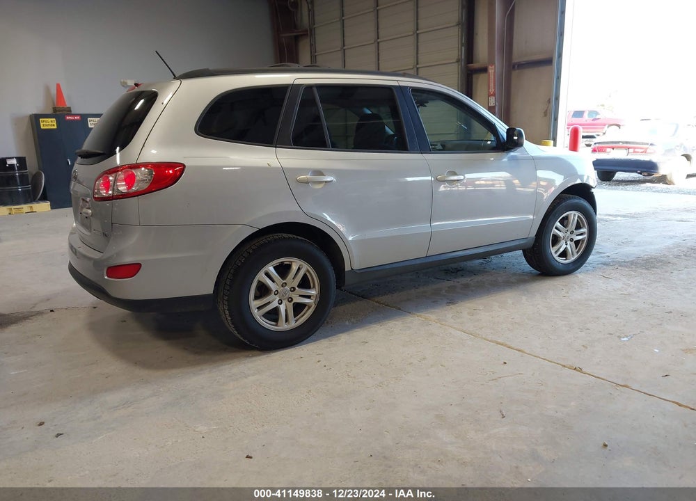 2010 HYUNDAI SANTA FE GLS VIN: 5NMSG3AB7AH368215