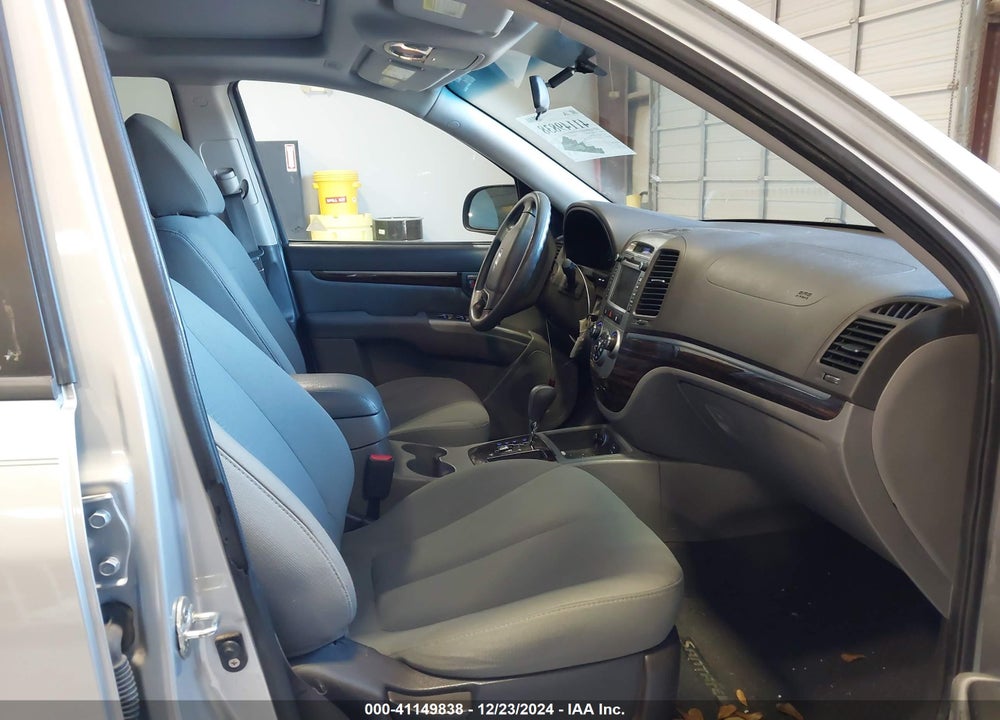 2010 HYUNDAI SANTA FE GLS VIN: 5NMSG3AB7AH368215