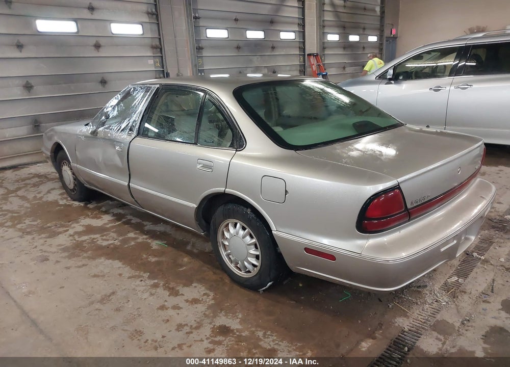 1996 OLDSMOBILE 88 LS VIN: 1G3HN52K2T4817919